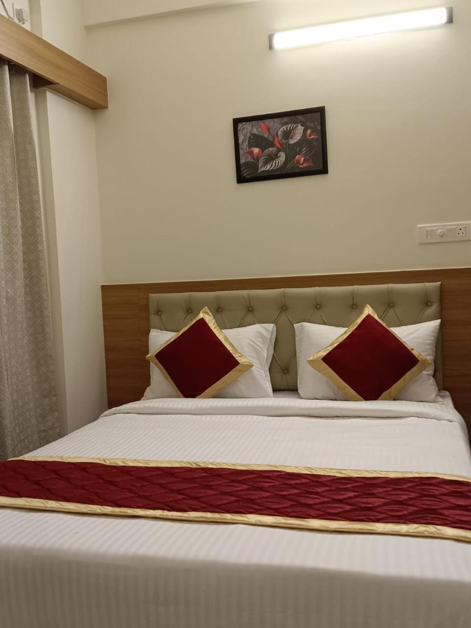 Krishna Inn Bangalore Esterno foto