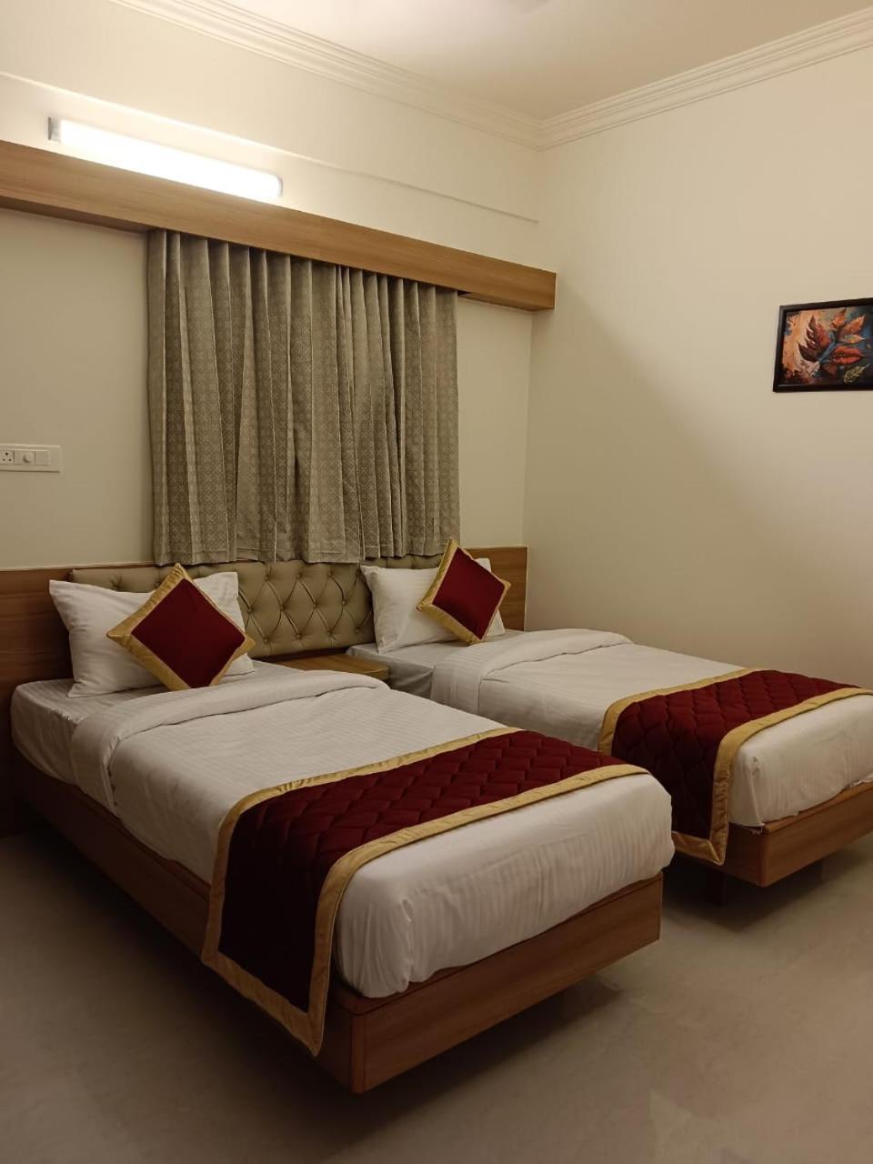 Krishna Inn Bangalore Esterno foto